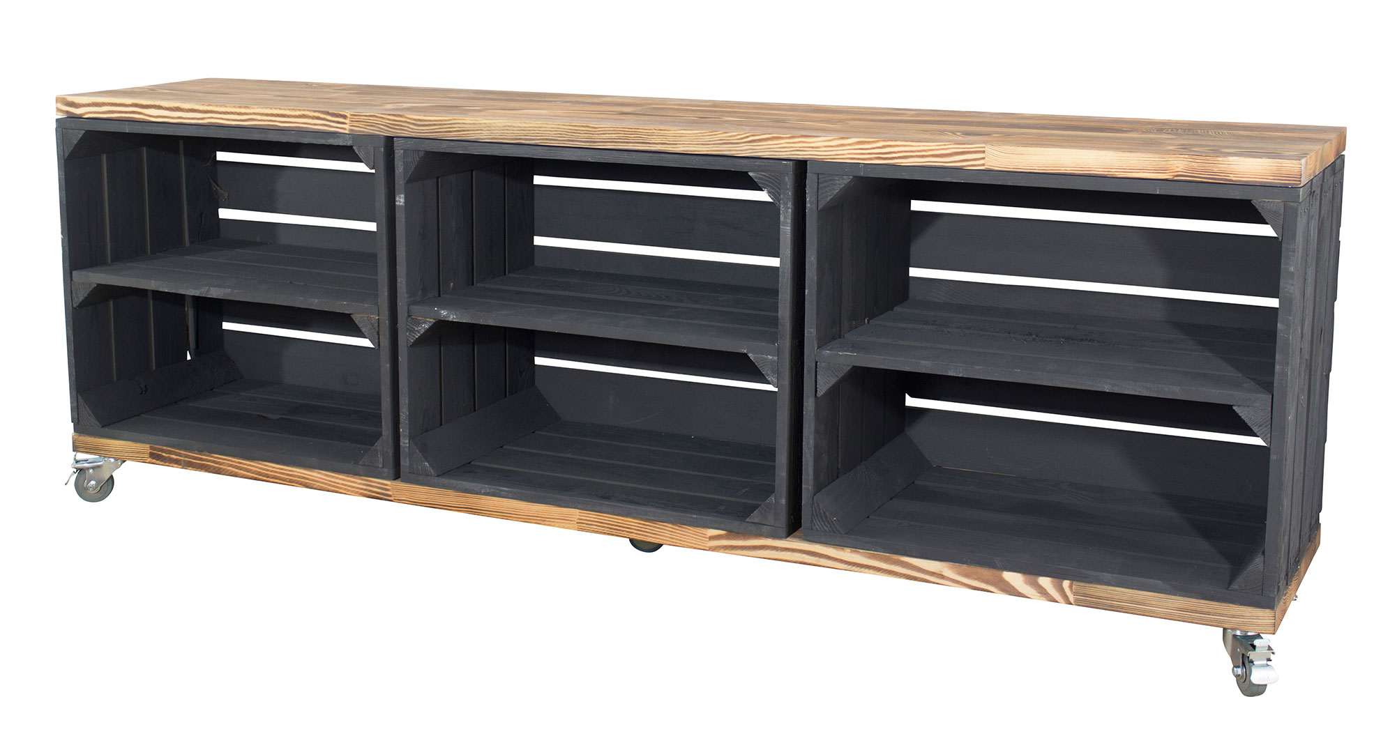 TV Schrank aus 3 schwarzen Kisten mit 2 geflammten Bohlenbrettern auf Rollen, 150x53x30 TV Schrank aus 3 schwarzen Kisten mit 2 geflammten Bohlenbrettern auf Rollen, 150x53x30