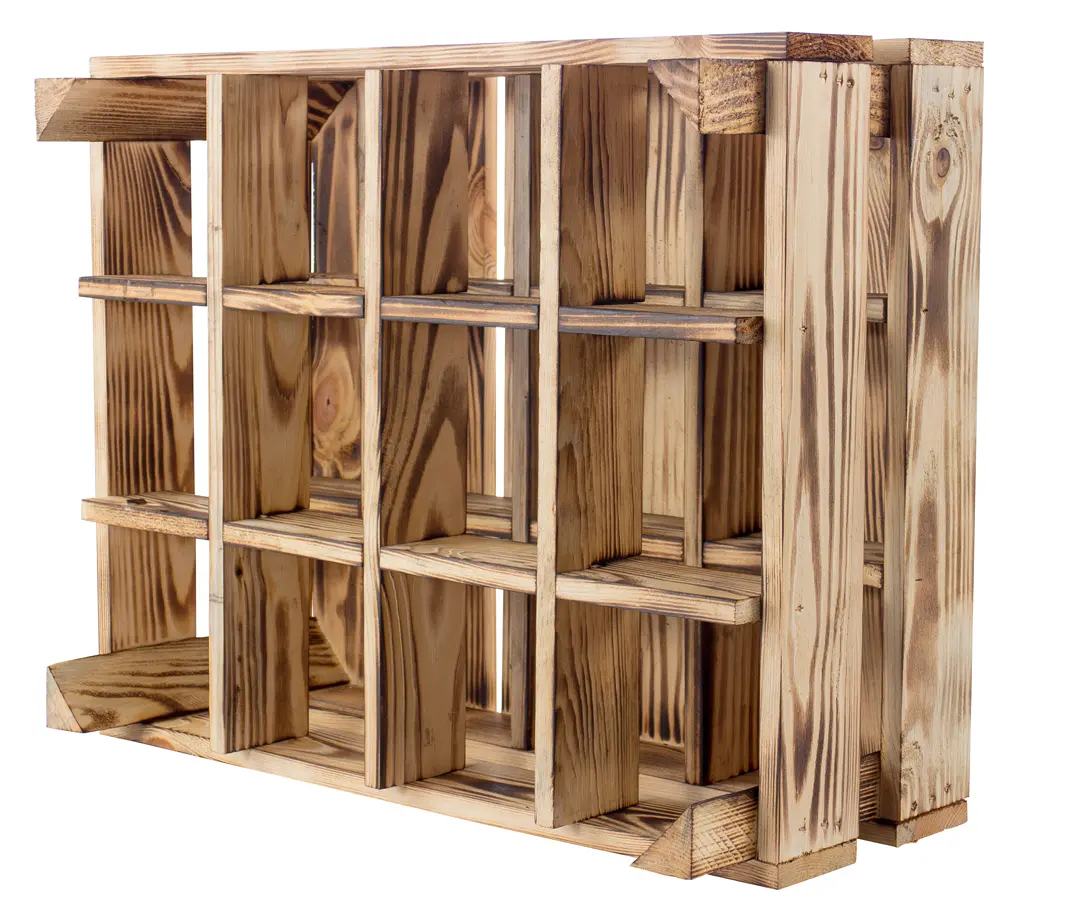 XXL Minibar aus geflammten Kisten XXL Minibar aus geflammten Kisten