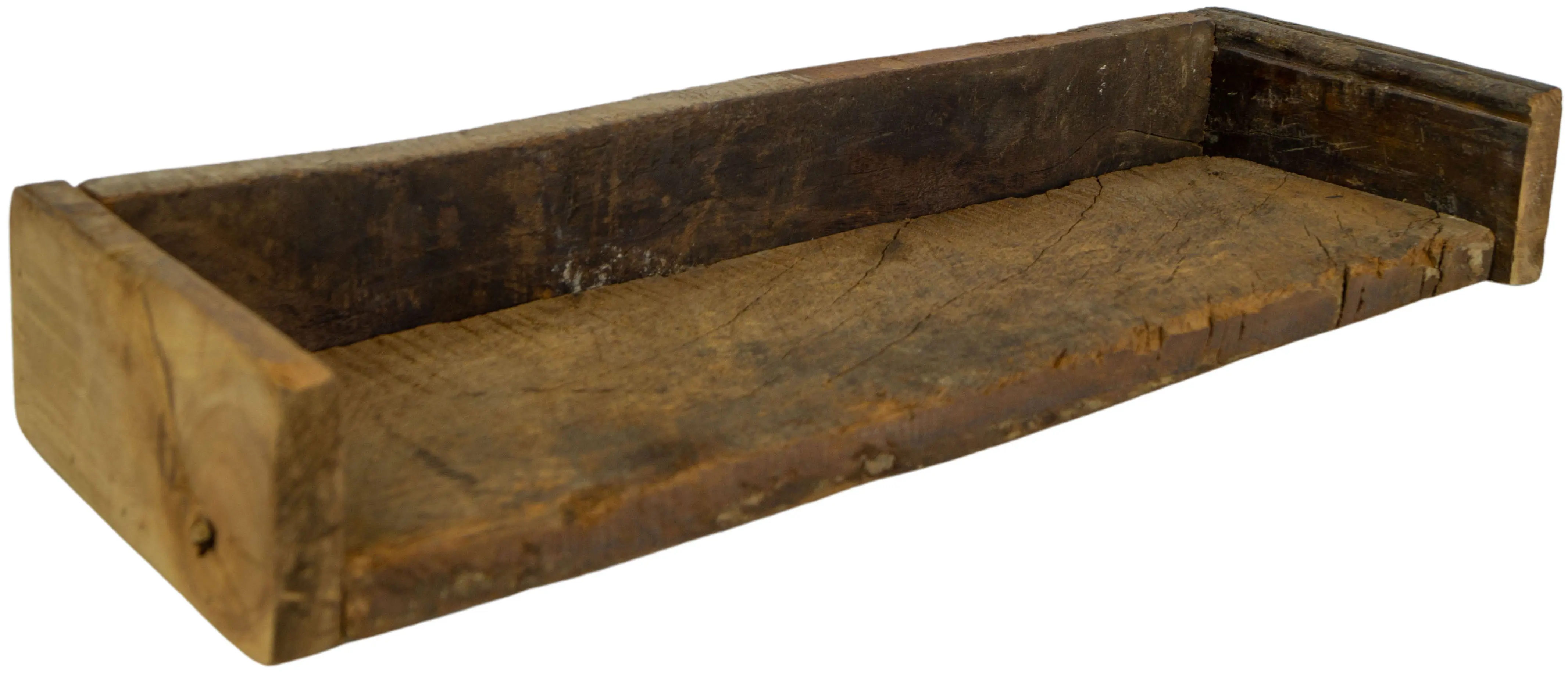 Offenes rustikales Altholz-Wandregal mit Kanten Offenes rustikales Altholz-Wandregal mit Kanten