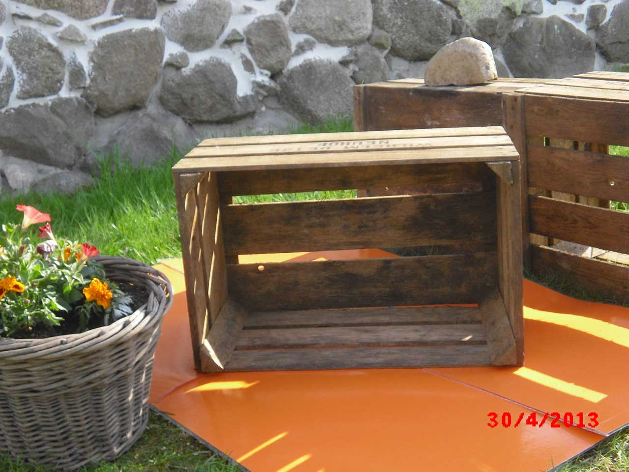 Neuenfelder Format mit Längsbodenbrettern 54x35x32cm Neuenfelder Format mit Längsbodenbrettern 54x35x32cm