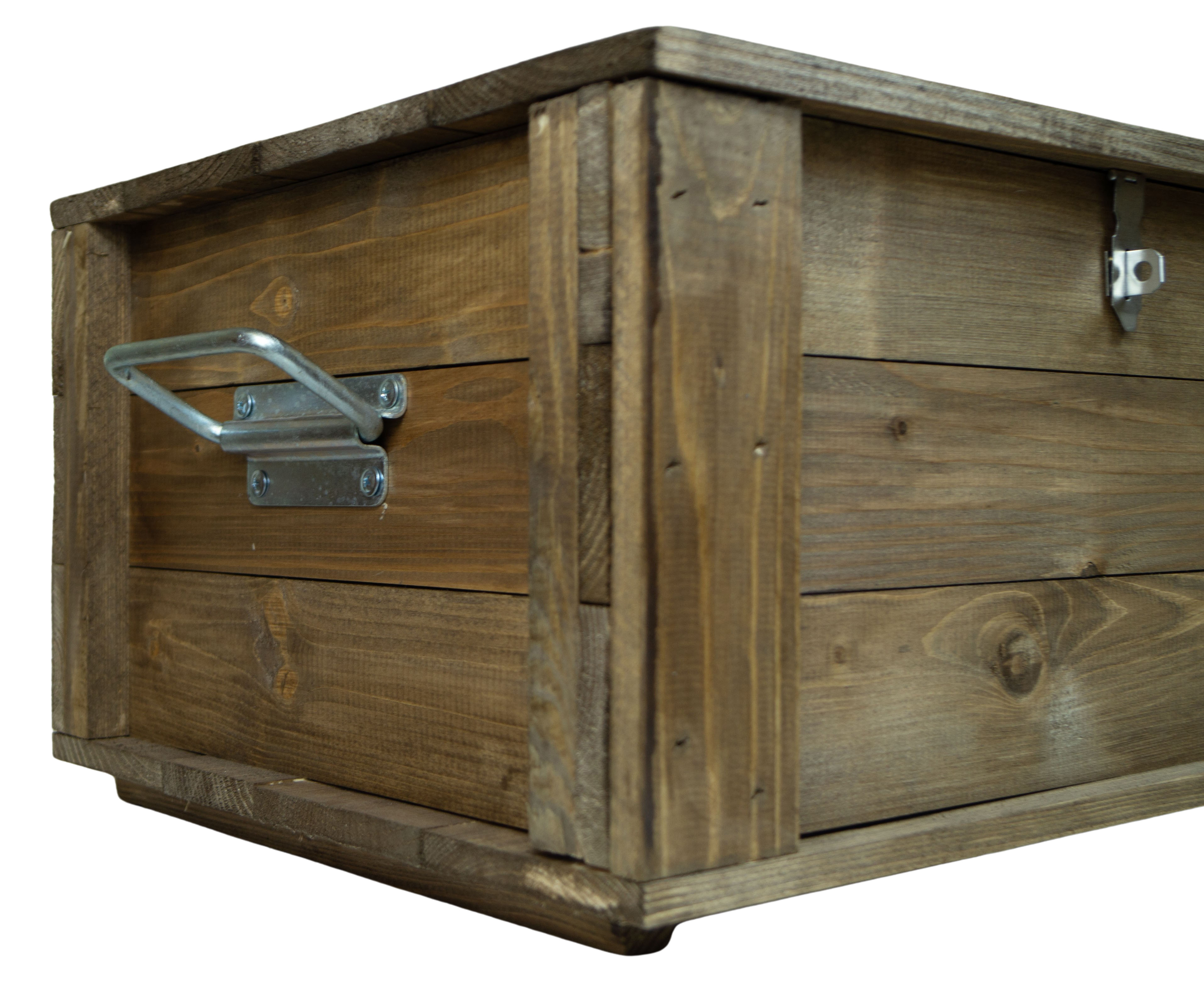 Holztruhe Hugo in braun mit Deckel 50 x 36 x 26cm Holztruhe Hugo in braun mit Deckel 50 x 36 x 26cm