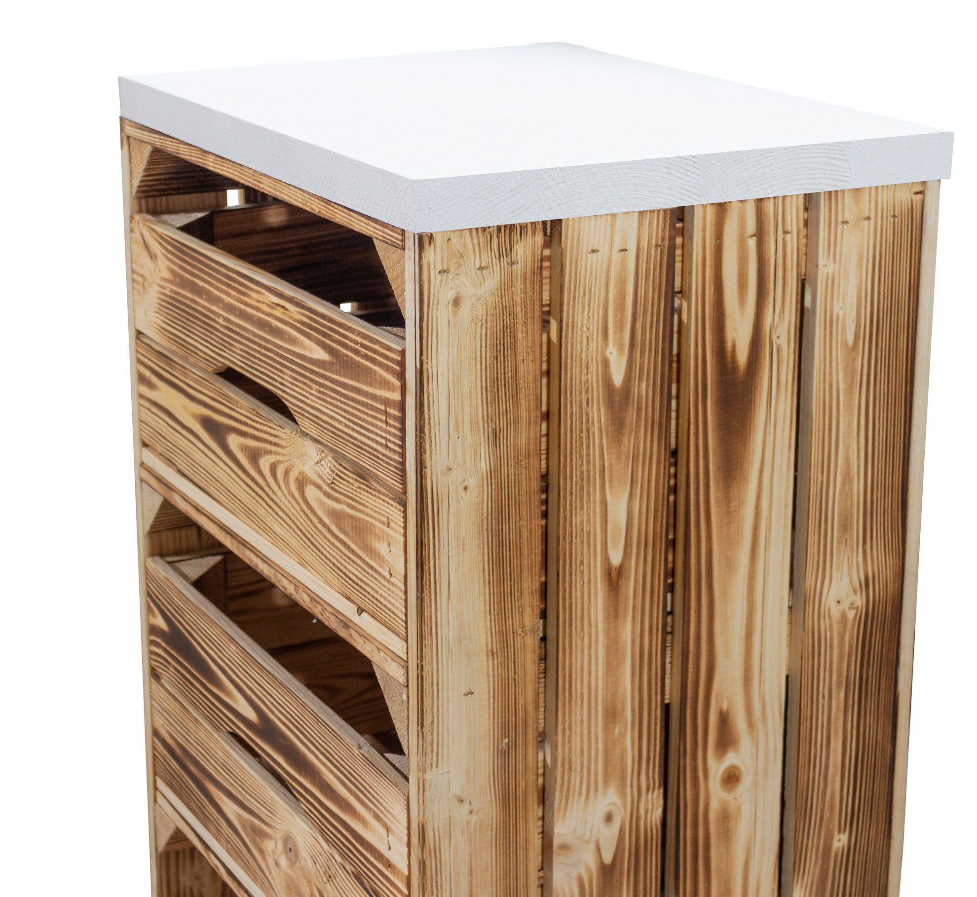 Regal aus einer schmalen geflammten Obstkiste mit zwei Schubladen und Bohlenbrett in Weiß, auf Rollen 40x79x31cm Regal aus einer schmalen geflammten Obstkiste mit zwei Schubladen und Bohlenbrett in Weiß, auf Rollen 40x79x31cm