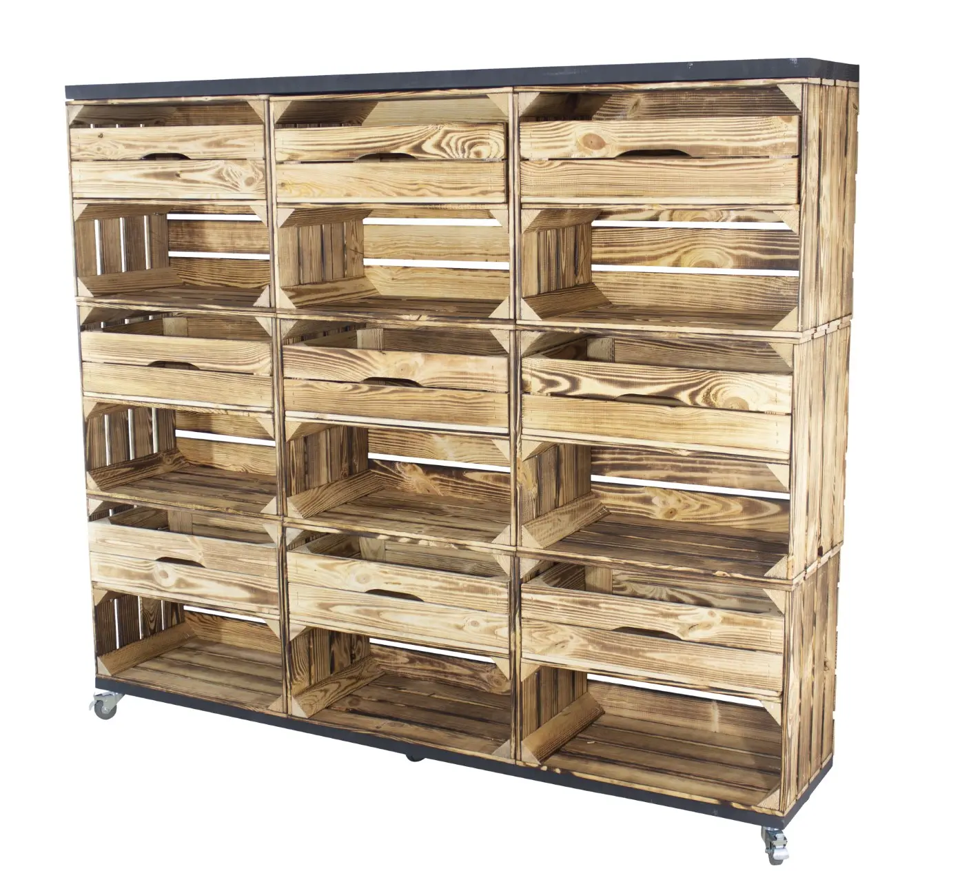 Raumtrenner/ Kommode aus geflammten Obstkisten mit 2 schwarzen Bohlenbrettern auf Rollen 133x150x30cm
