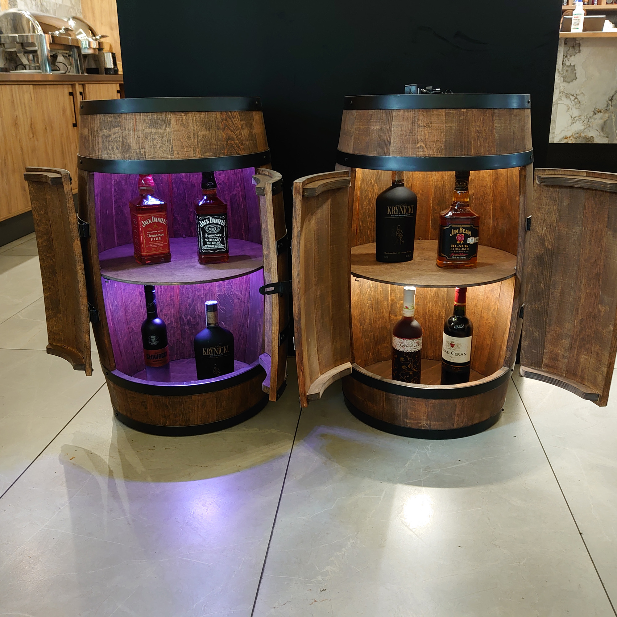 Holzfass mit Türen in Farbton Wenge Hausbar mit LED – Weinregal & Flaschenständer, Bar oder Partykeller – ca. 80 cm LED Mehrfarbig