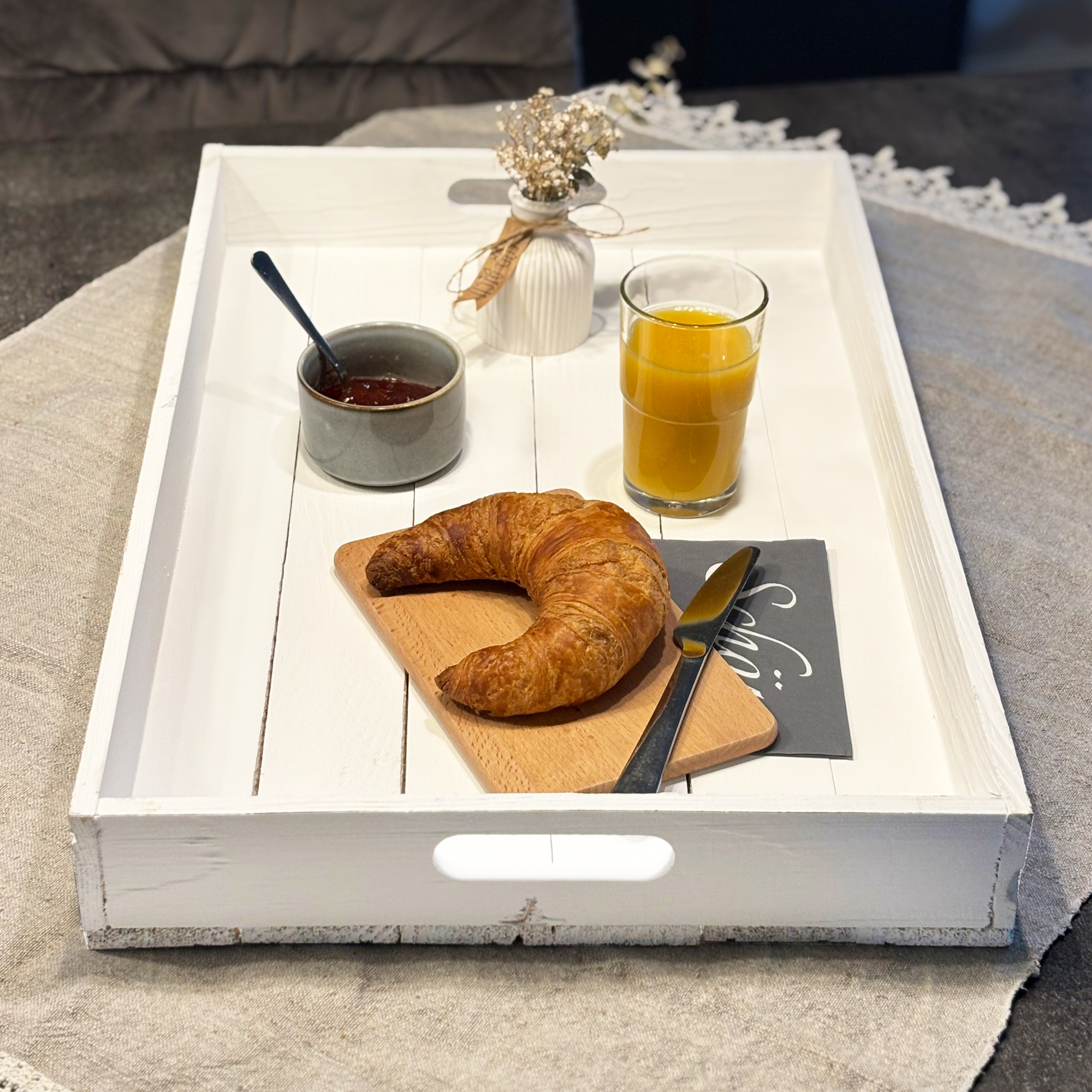 Serviertablett in weiß 60x40x8cm Holztablett Frühstückstablet Bartablett