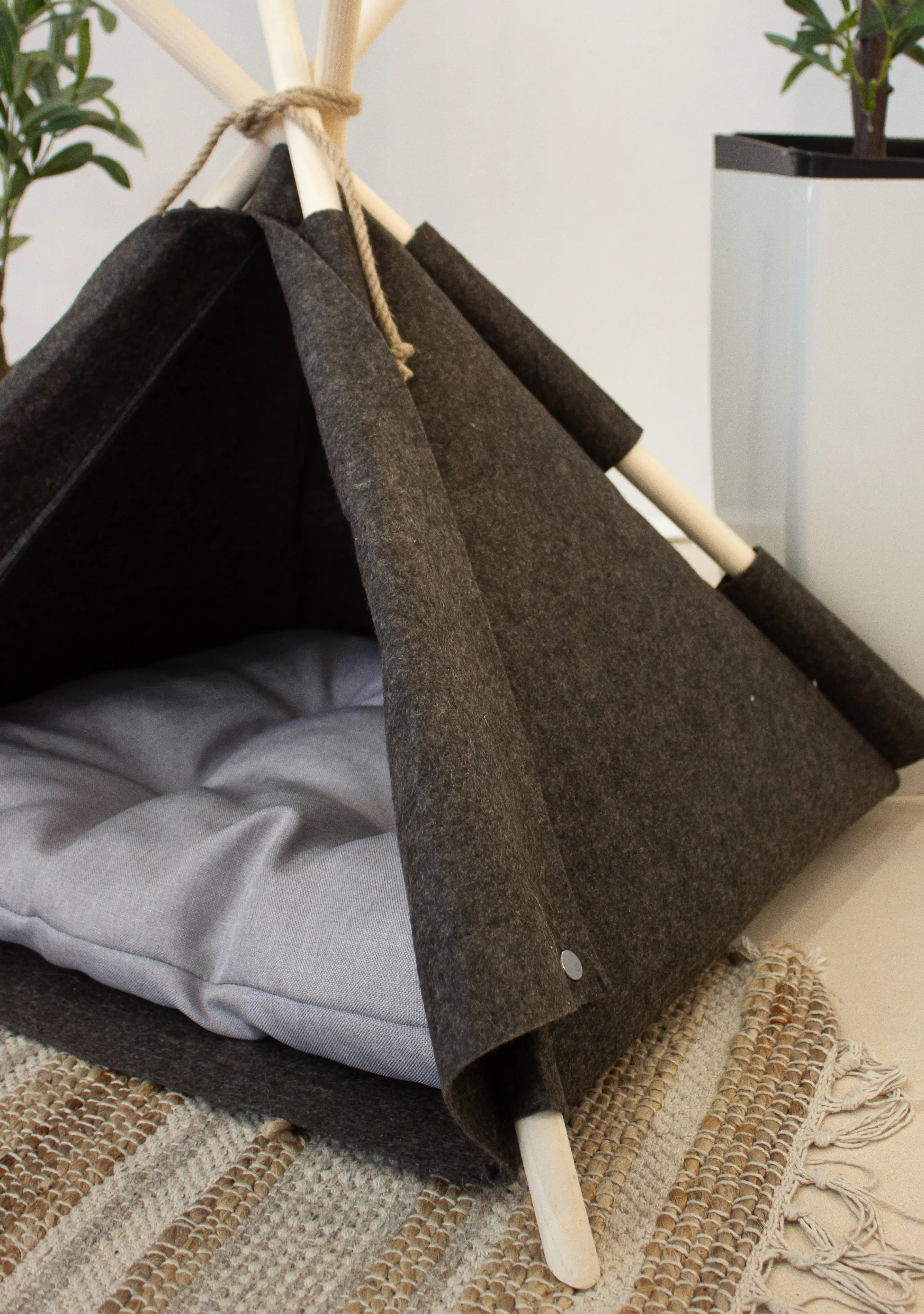 Wigwam für Hunde und Katzen – gemütliches Hundezelt & Katzentipi / Handgefertigte Hundehöhle, Hundehütte & Tierzelt für Haustiere