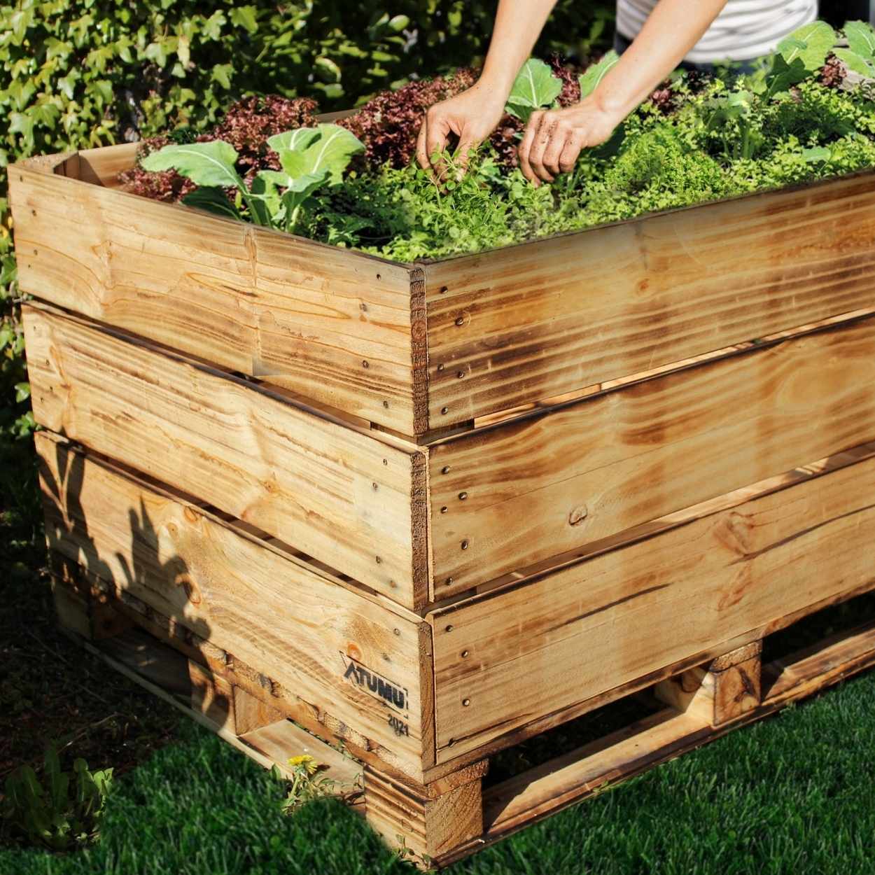 Geflammte Großkiste für Hochbeet 120x100x81cm *Abholerpreis* Geflammte Großkiste für Hochbeet 120x100x81cm *Abholerpreis*