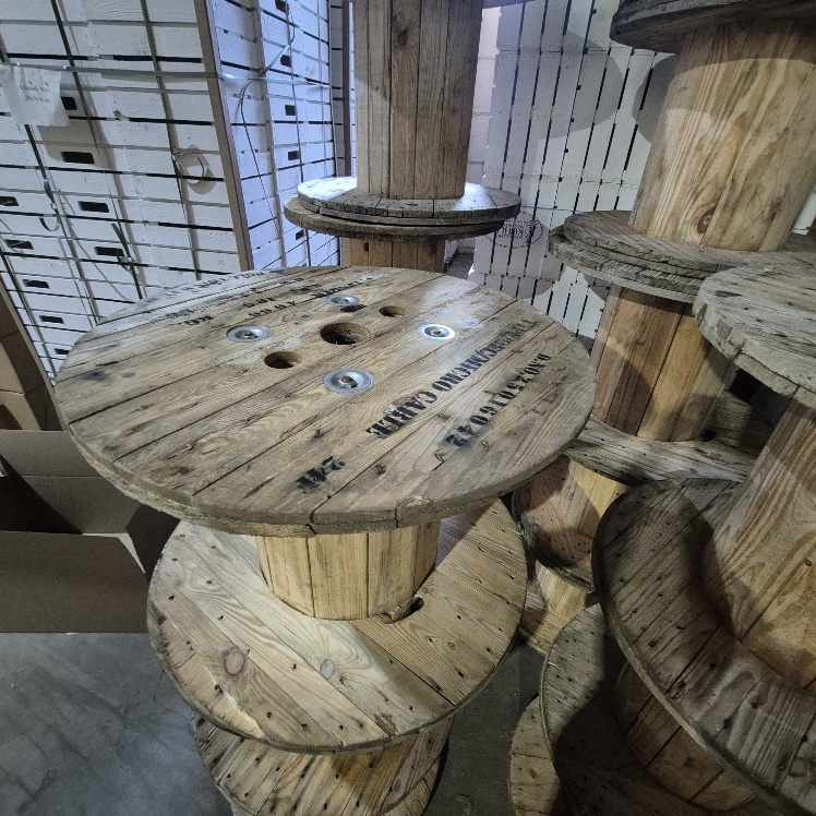 Kabeltrommel als Gartentisch 80cm x Höhe ca 58cm