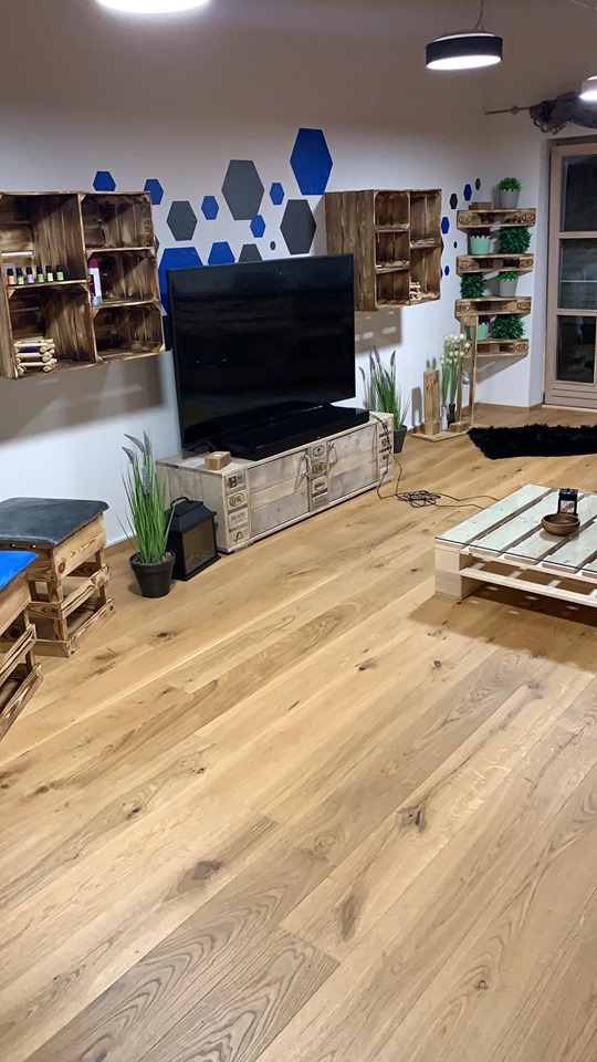 Geflammter Holzschrank mit 3 Mittelbretter 77x68x33cm Großes Obstkisten Regal Bertha geflammt 55x55x30cm