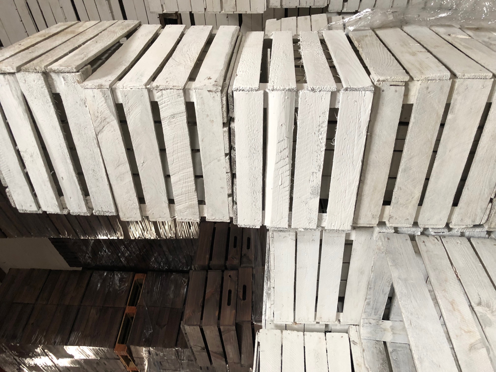 *B-Ware* Alte weiße Holzkiste 50x40x30cm 4x *B-Ware* Alte weiße Holzkiste 50x40x30cm