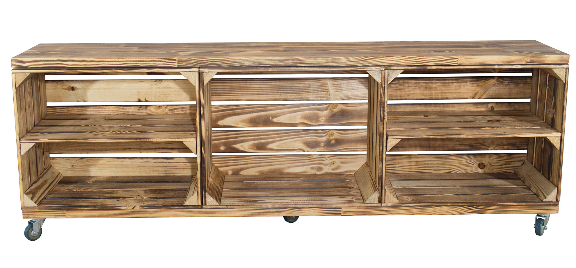TV Schrank in geflammter Optik aus 3 Kisten sowie 2 Bohlenbrettern auf Rollen 150x53x30 TV Schrank in geflammter Optik aus 3 Kisten sowie 2 Bohlenbrettern auf Rollen 150x53x30