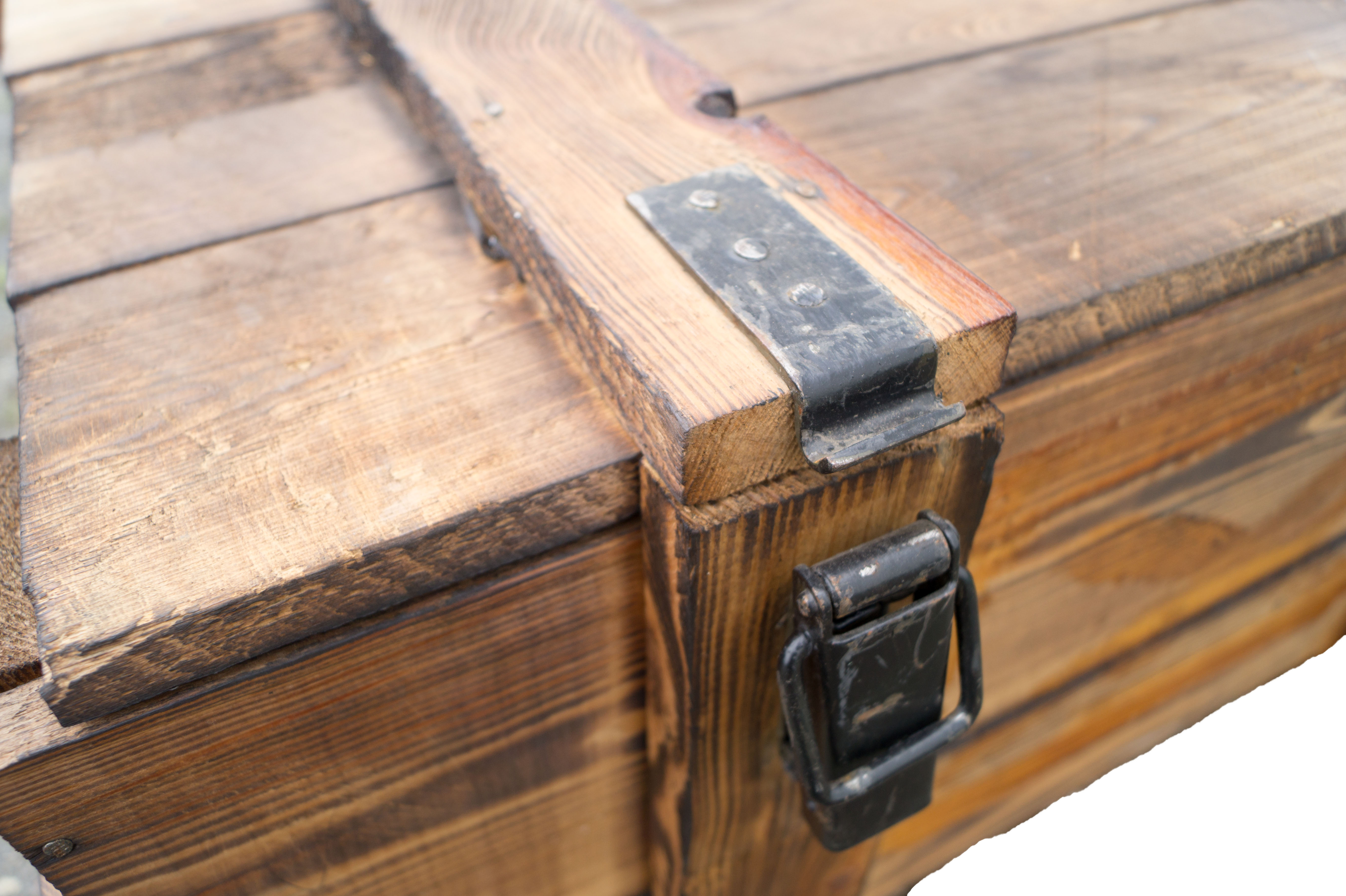 Munitionskiste geflammt groß Munitionskiste geflammt groß