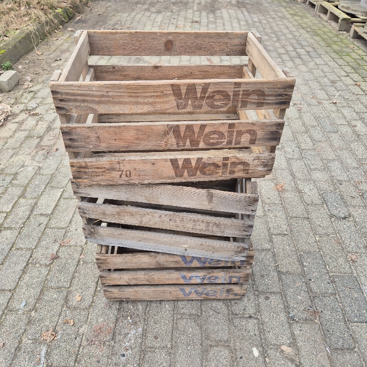 alte Weinkiste WEIN WEIN WEIN 2te Wahl alte Weinkiste WEIN WEIN WEIN 2te Wahl