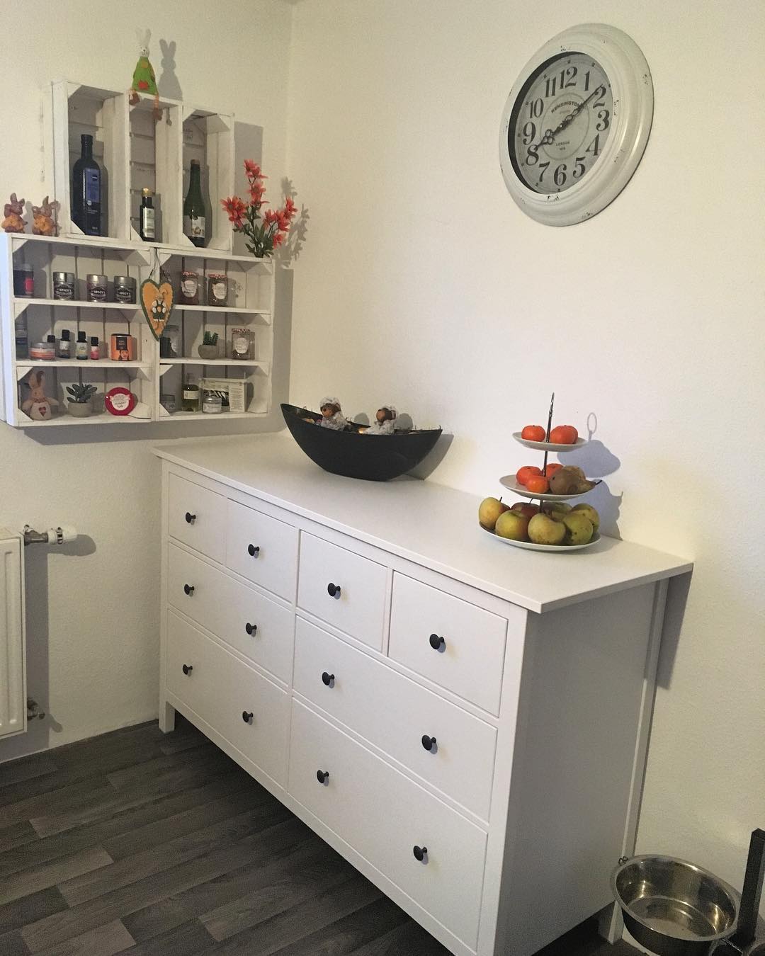 Schmale weiße Regalkiste mit 3 Fächern 50x40,5x16cm Schmale weiße Regalkiste mit 3 Fächern 50x40,5x16cm