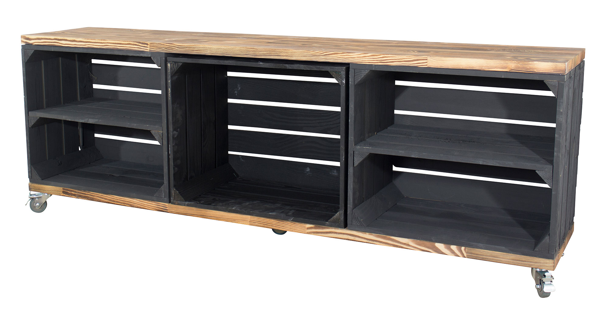 TV Schrank aus schwarzen Kisten mit 2 geflammten Bohlenbrettern auf Rollen, 150x53x30 TV Schrank aus schwarzen Kisten mit 2 geflammten Bohlenbrettern auf Rollen, 150x53x30
