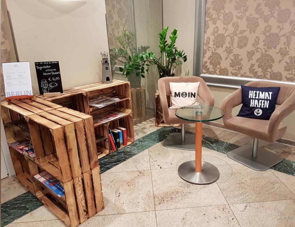 Geflammte Kiste für Schuh-und Bücherregal 50x40x30cm