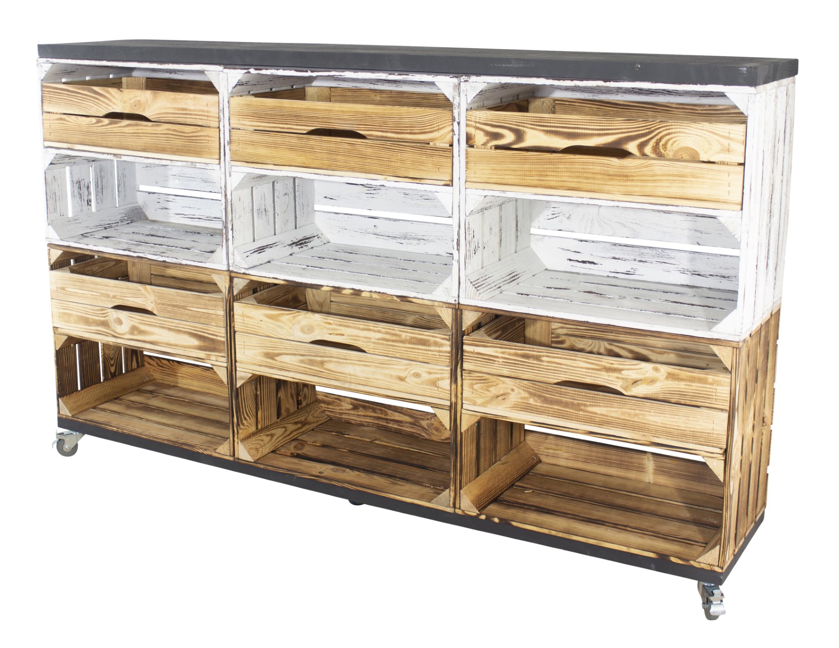 Kommode aus 6 Obstkisten (3 geflammt und 3 shabby weiß mit geflammter Schublade) mit 2 schwarzen Bohlenbrettern auf Rollen 150x93x30cm Kommode aus 6 Obstkisten (3 geflammt und 3 shabby weiß mit geflammter Schublade) mit 2 schwarzen Bohlenbrettern auf Rollen 150x93x30cm